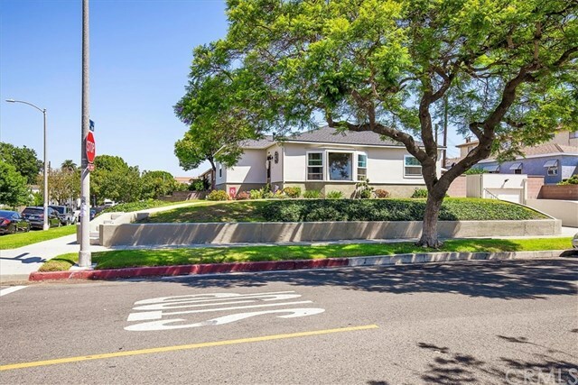 Property Photo:  1340 S Alma Street  CA 90731 