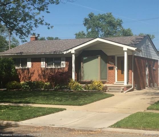 8094 Arnold Street  Dearborn Heights MI 48127 photo