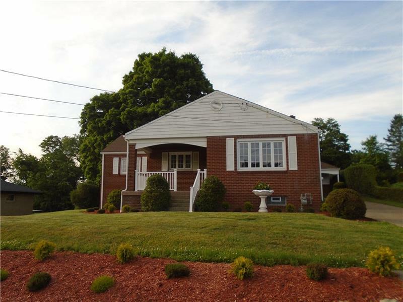 Property Photo: 1441 Oakridge Dr PA 15003