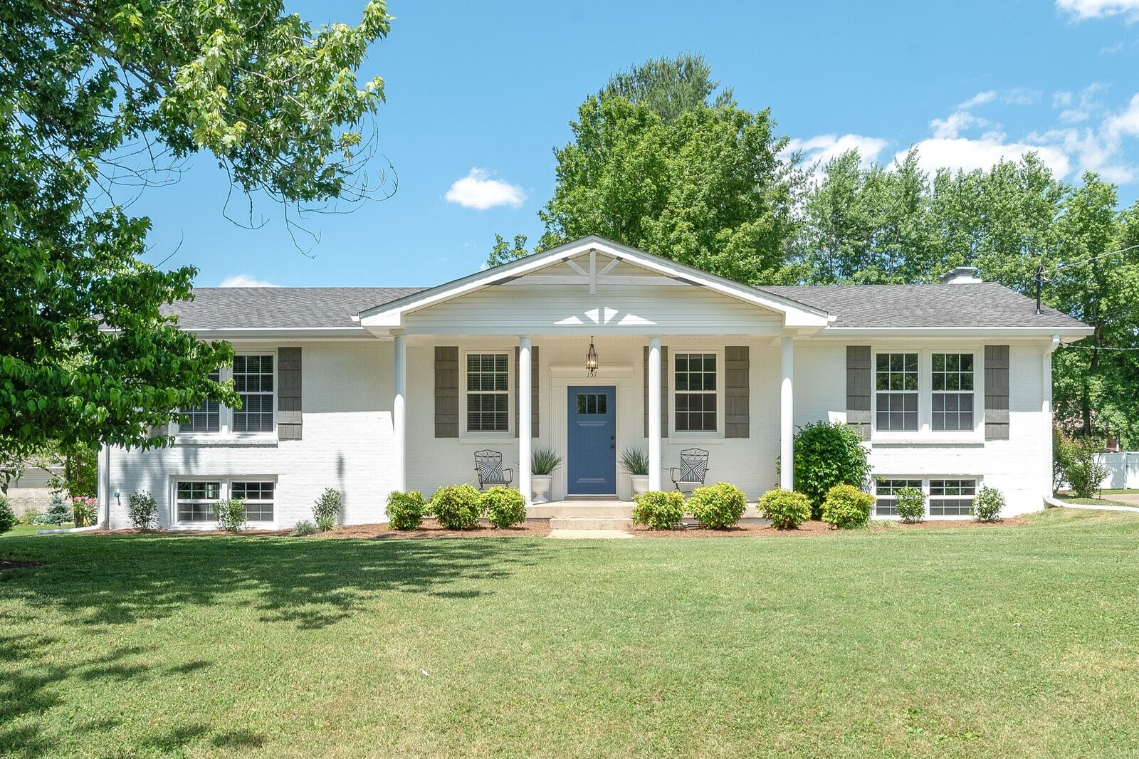 Property Photo:  157 Oaks Dr  TN 37066 