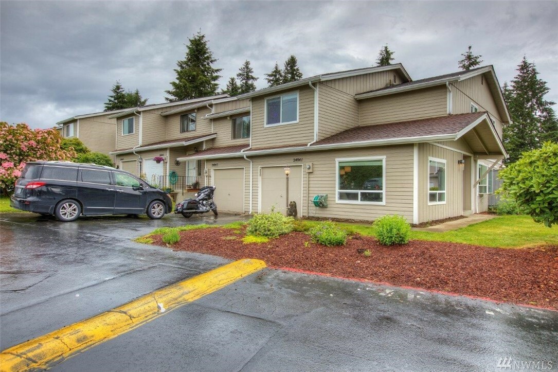 Property Photo:  24841 144th Place SE  WA 98042 