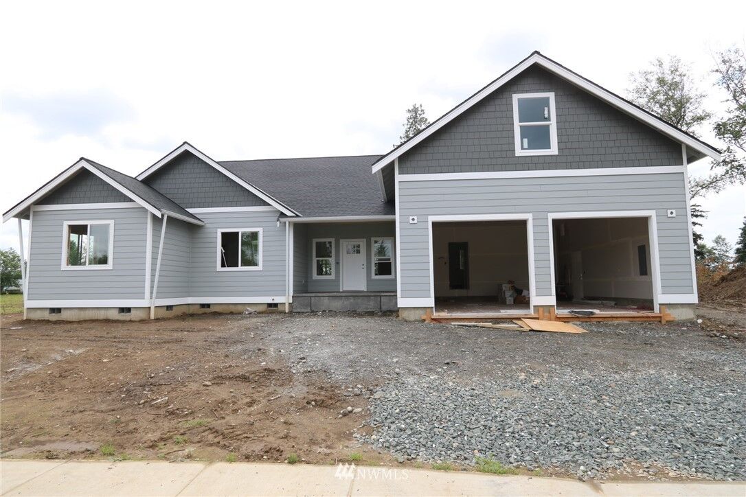 Property Photo:  813  Cedar Crest Court  WA 98247 