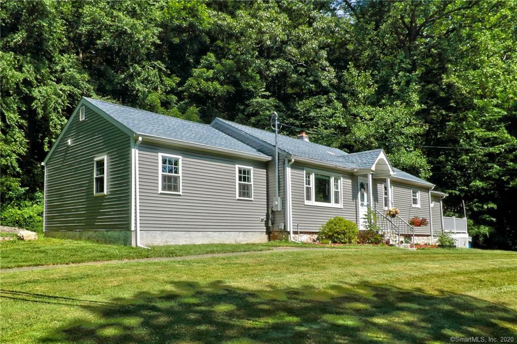 Property Photo:  156 Great Hill Road  CT 06478 