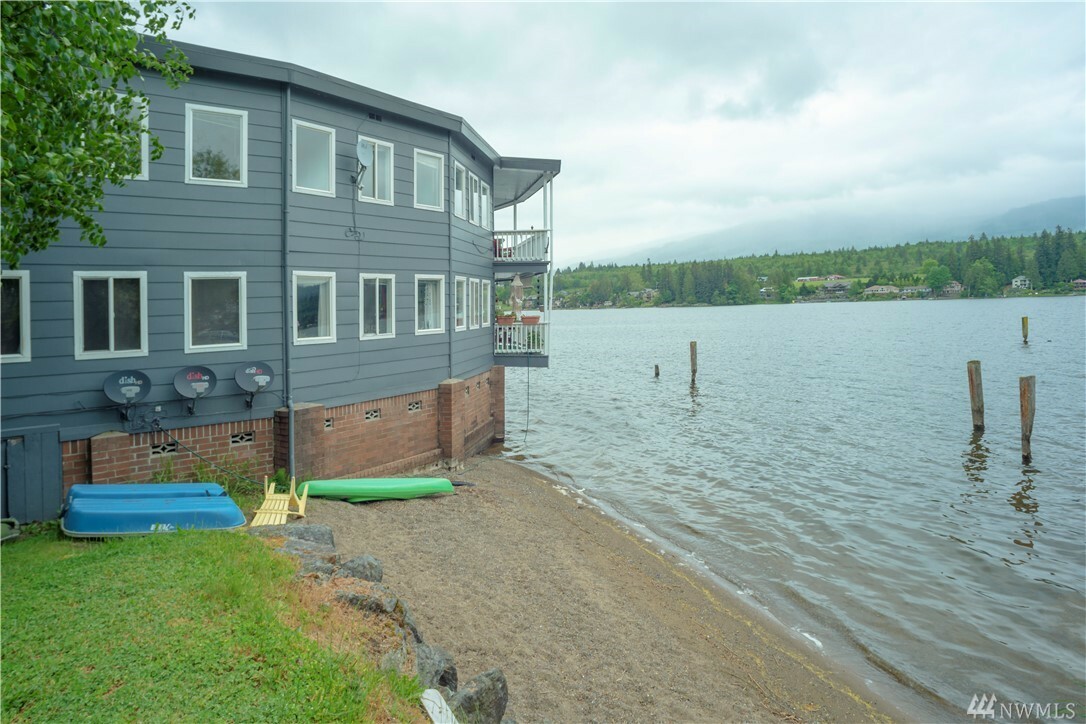 Property Photo:  17911 W Big Lake Blvd  WA 98274 