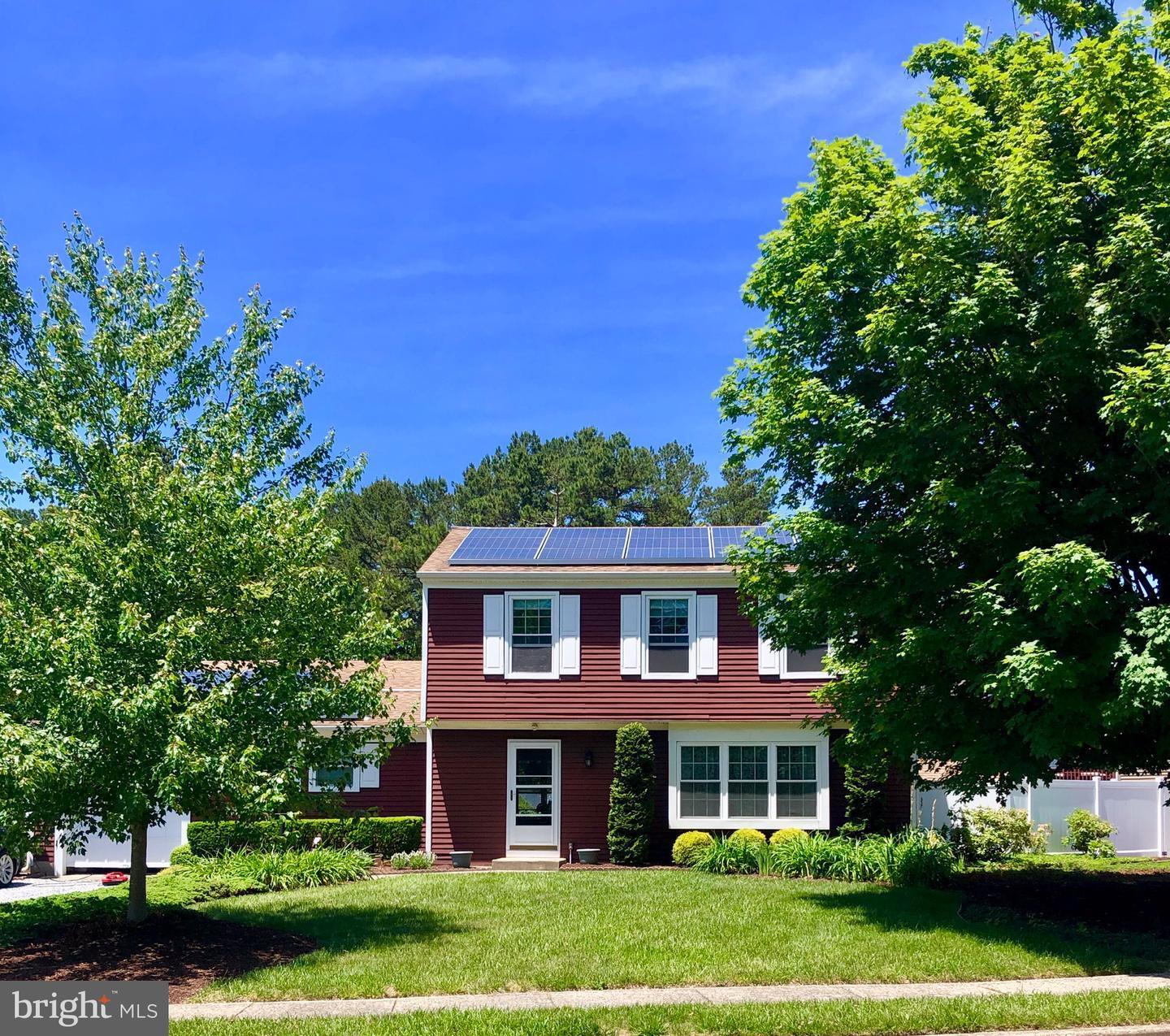 Property Photo:  11 Old Farm Road  NJ 08081 