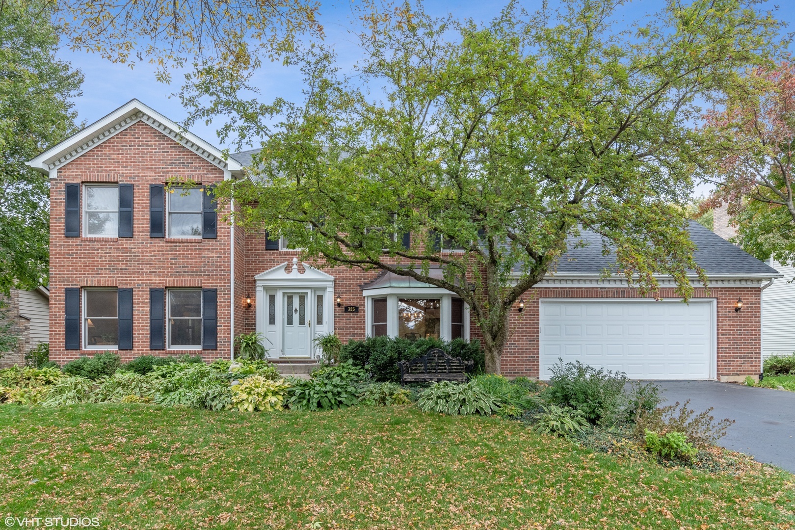 Property Photo:  325 Arlington Avenue  IL 60565 