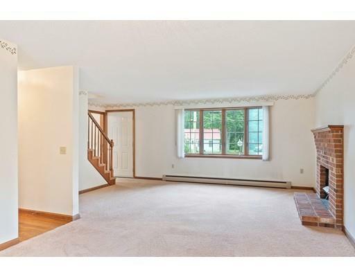 Property Photo:  499 Main St  MA 01474 