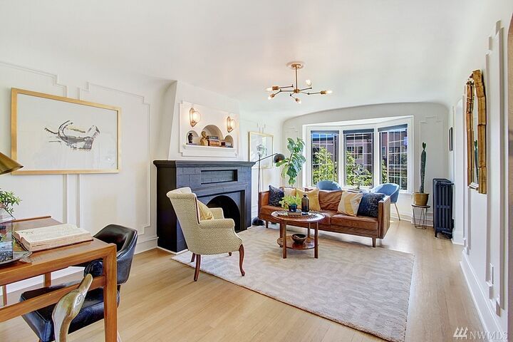 1101  17th Avenue 303  Seattle WA 98122 photo