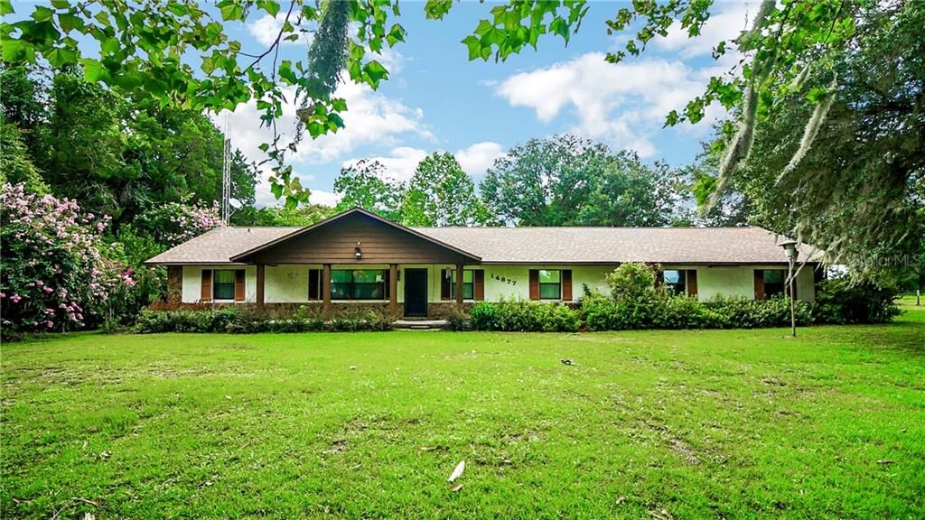 Property Photo: 14877 SE 73rd Avenue FL 34491
