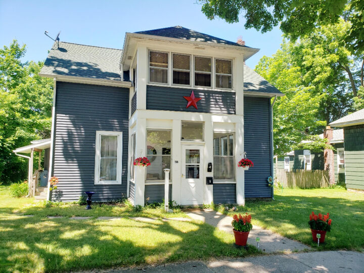 116 S Livingston Street  Whitehall MI 49461 photo
