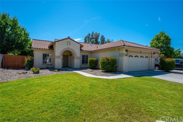 Property Photo:  2413 Winding Brook Road  CA 93446 