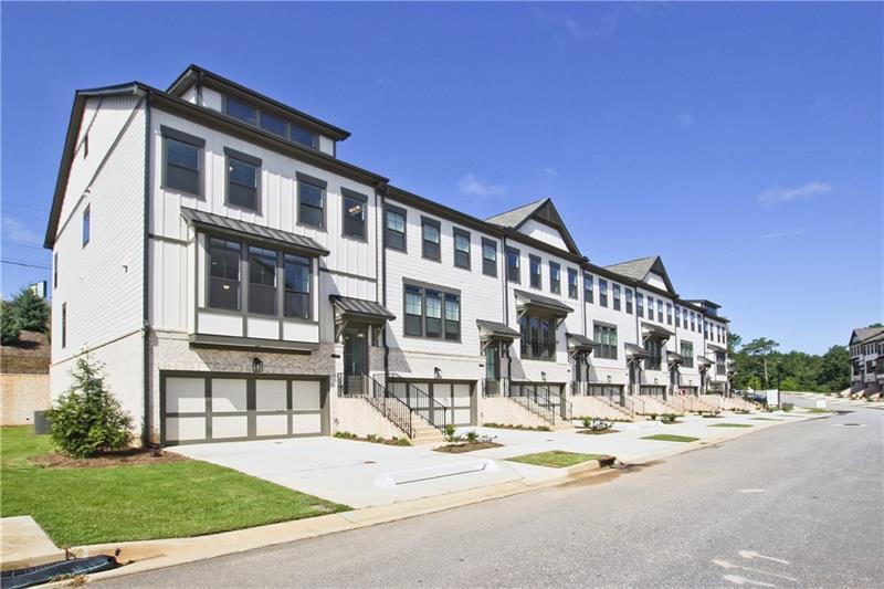 Property Photo: 1147 Provence Lane 13 GA 30033