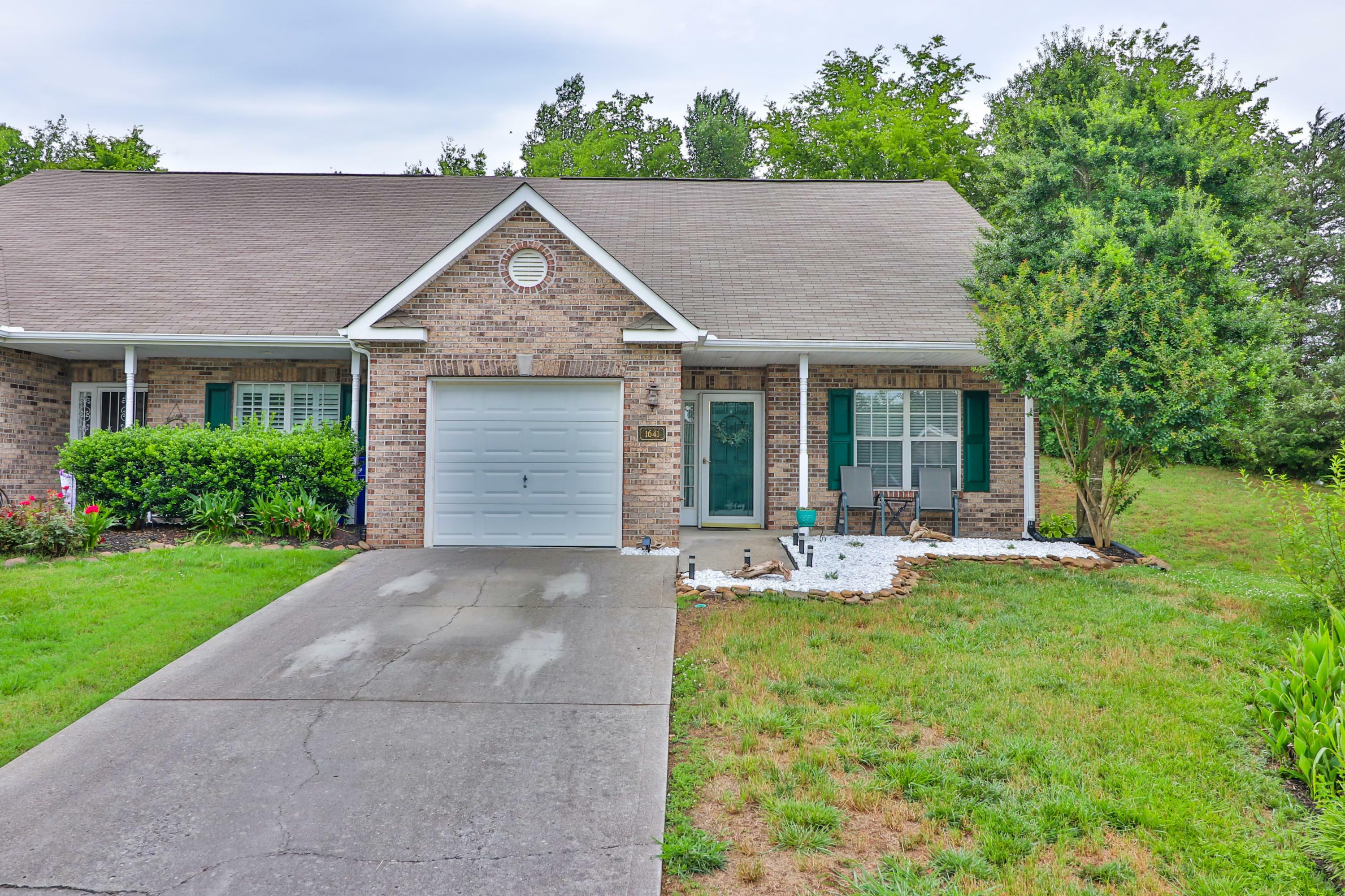 Property Photo:  1641 Emerald Pointe Lane  TN 37918 