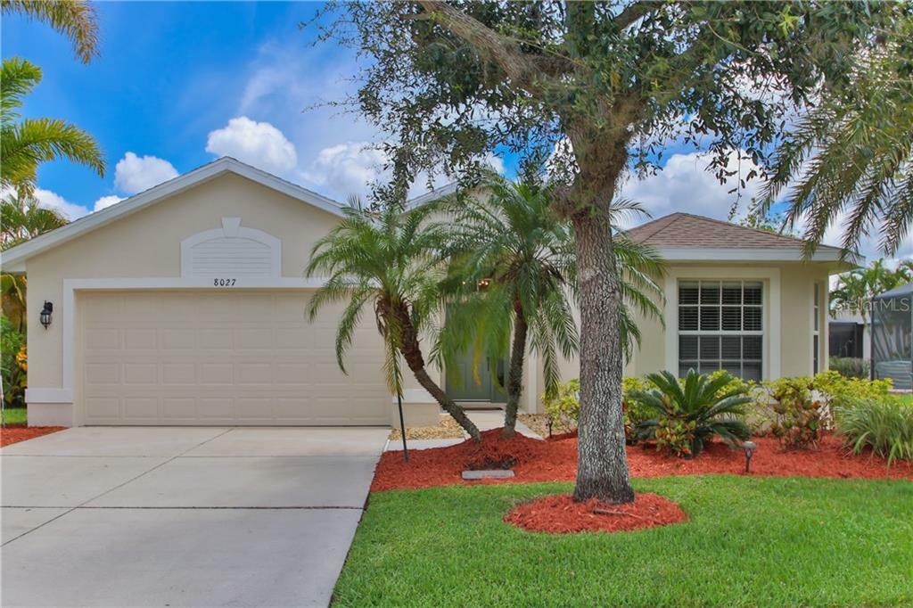 Property Photo:  8027 Haven Harbour Way  FL 34212 