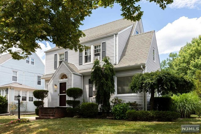 Property Photo:  110 Jefferson Avenue  NJ 07661 