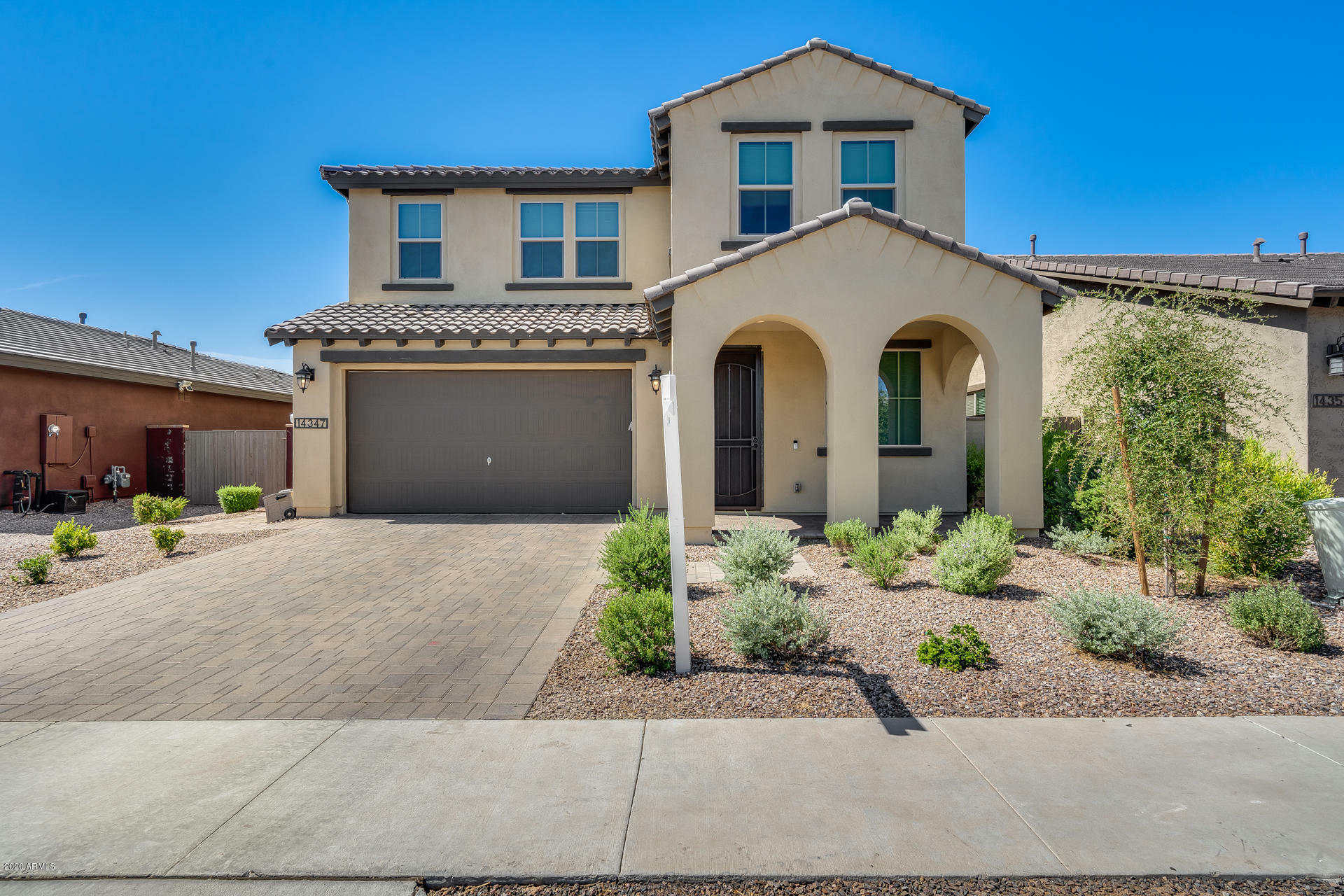 Property Photo:  14347 W Dahlia Drive  AZ 85379 