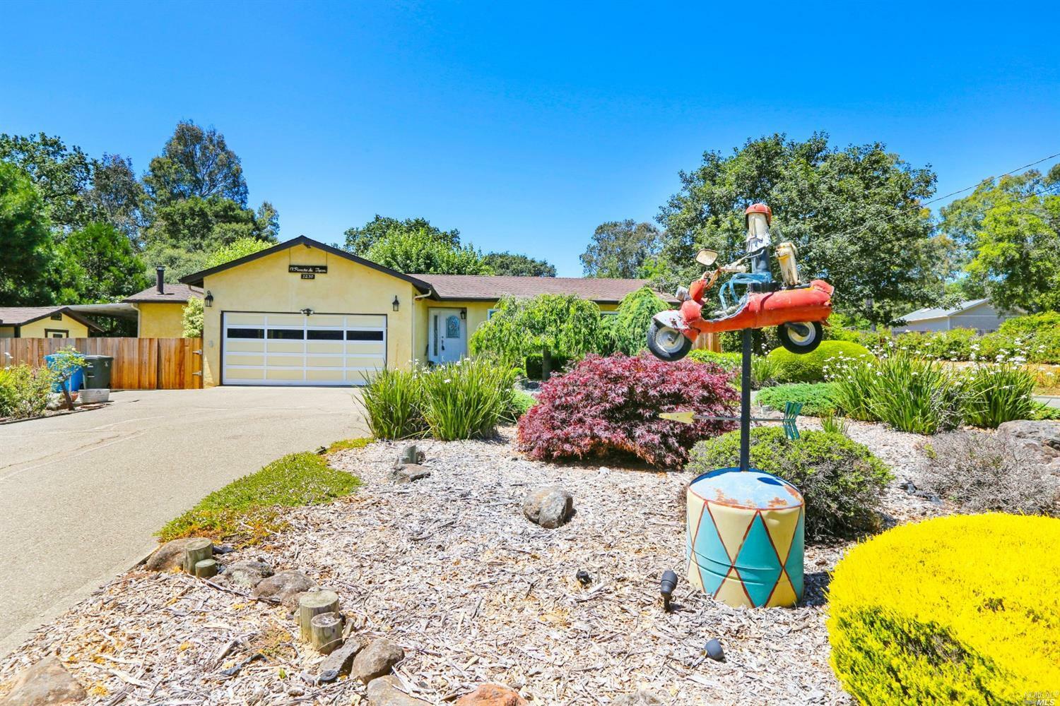 Property Photo:  1230 Christopher Court  CA 95472 