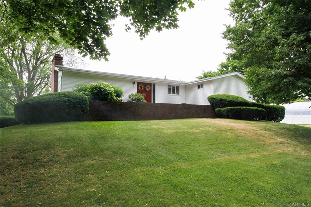 Property Photo:  3384 Lockport Olcott Road  NY 14108 