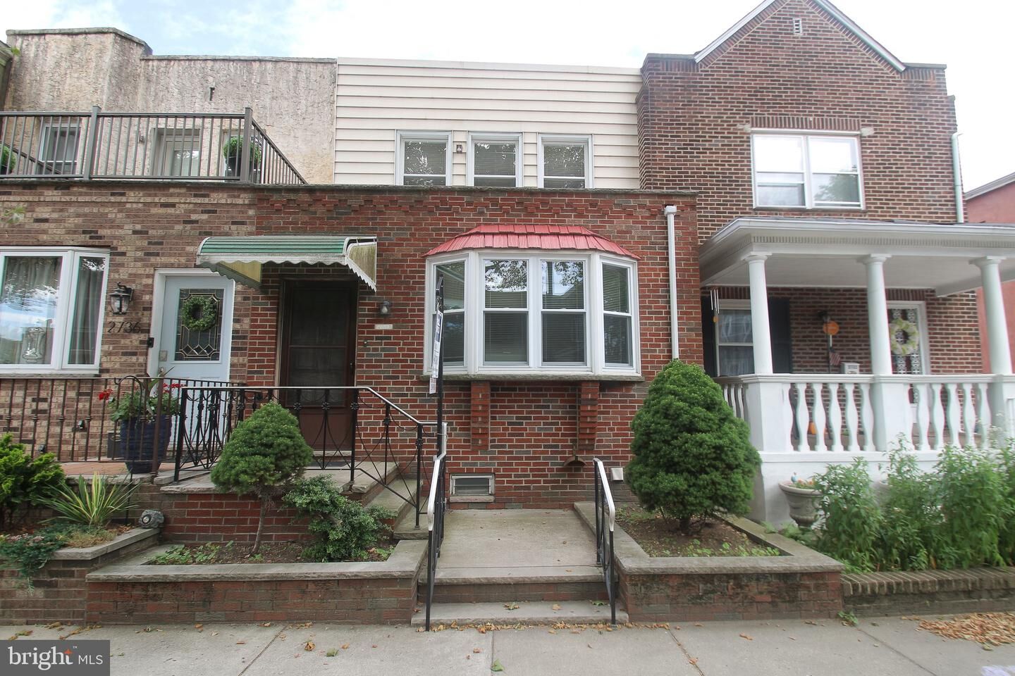 Property Photo: 2734 S Marvine Street PA 19148
