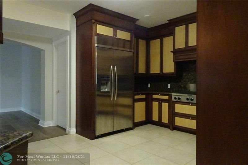 Property Photo:  4241 N Ocean Bl 101  FL 33308 