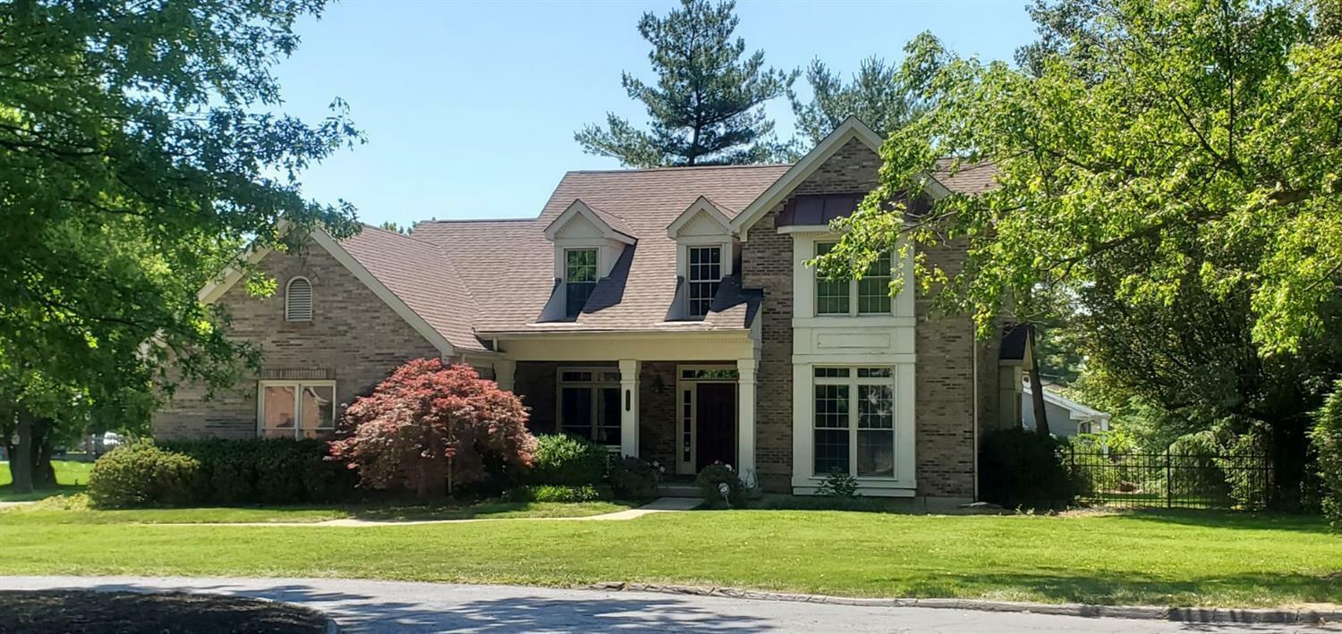 Property Photo: 8658 E Kemper Rd OH 45249