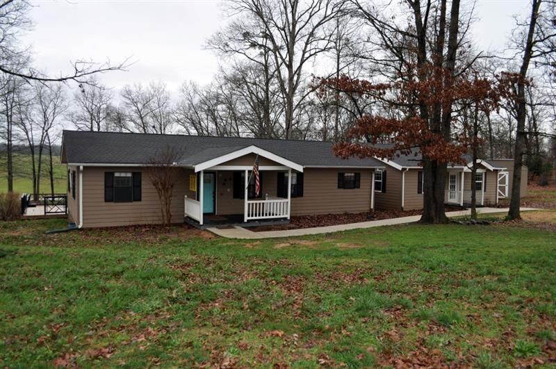 Property Photo: 51 Lake Deerfield Road GA 30646