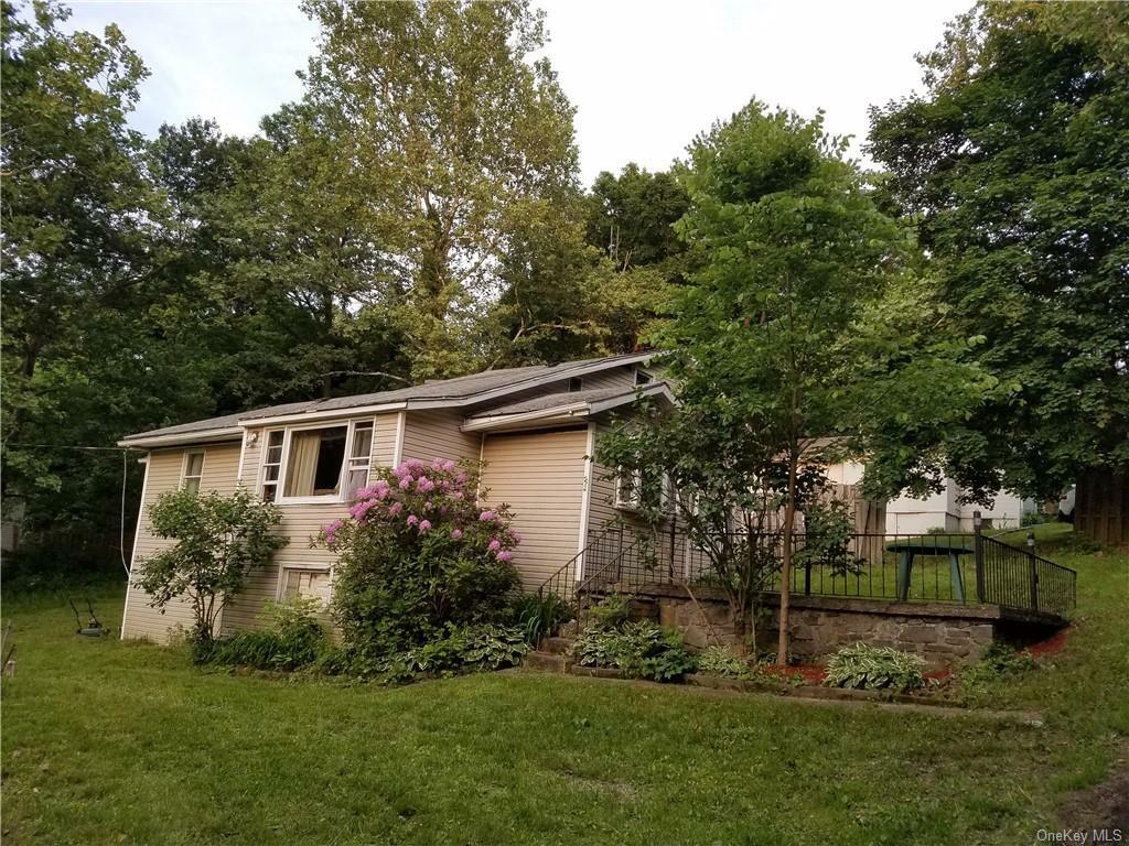 Property Photo:  23 Sunrise Trail  NY 10950 