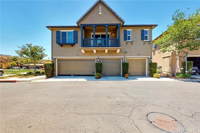 Property Photo:  28419 Mirabelle Lane 503  CA 91350 