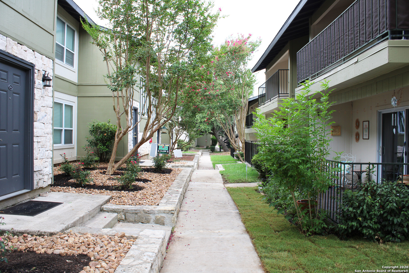 Property Photo:  100 Lorenz Rd 1202  TX 78209 