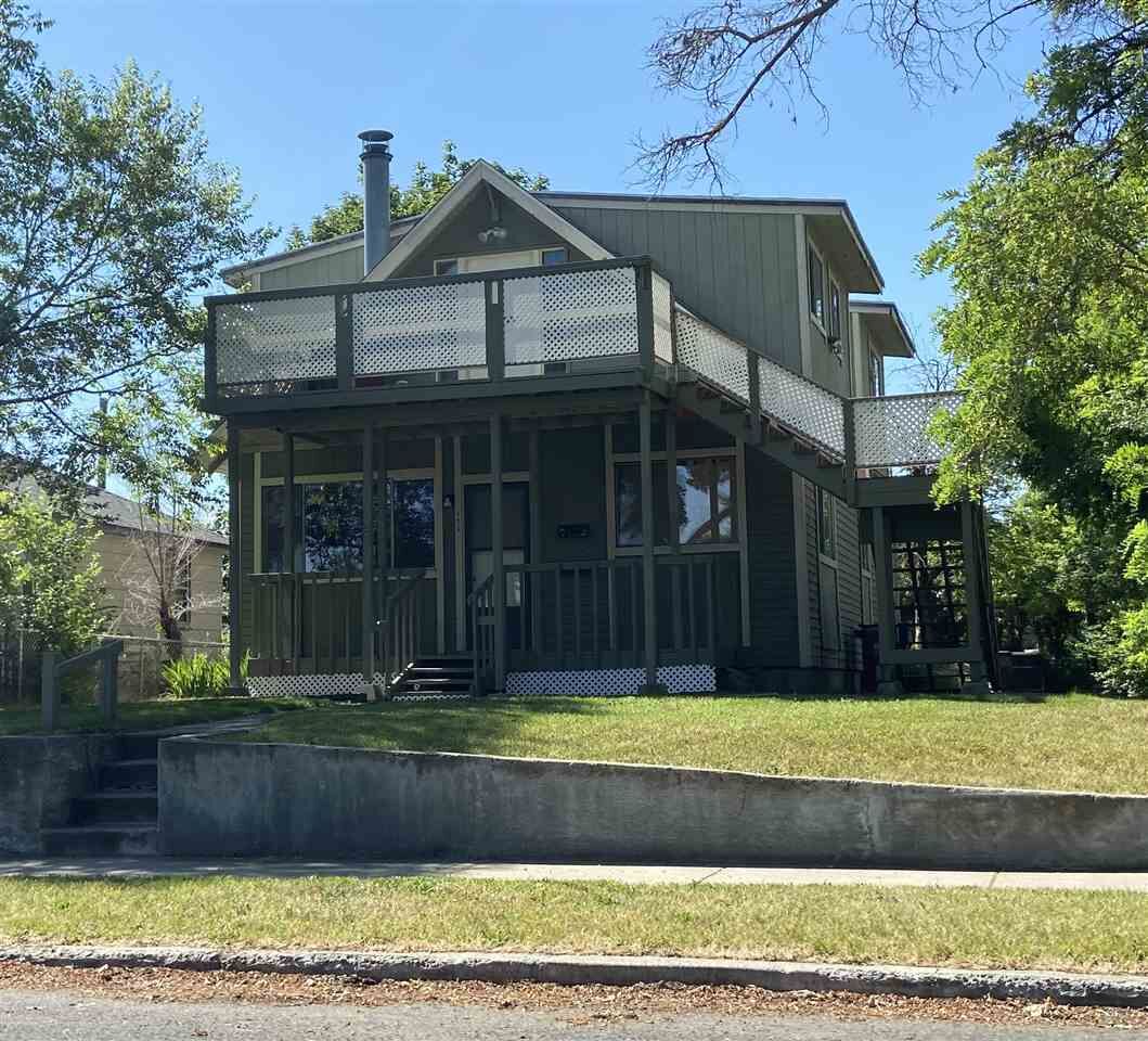 Property Photo:  824 E Wabash Ave  WA 99207 