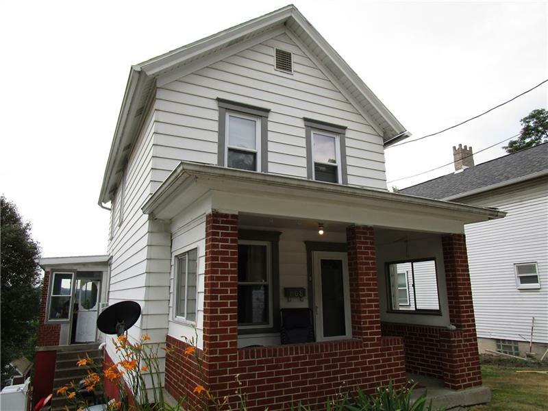 Property Photo:  808 Ridge Ave  PA 15644 