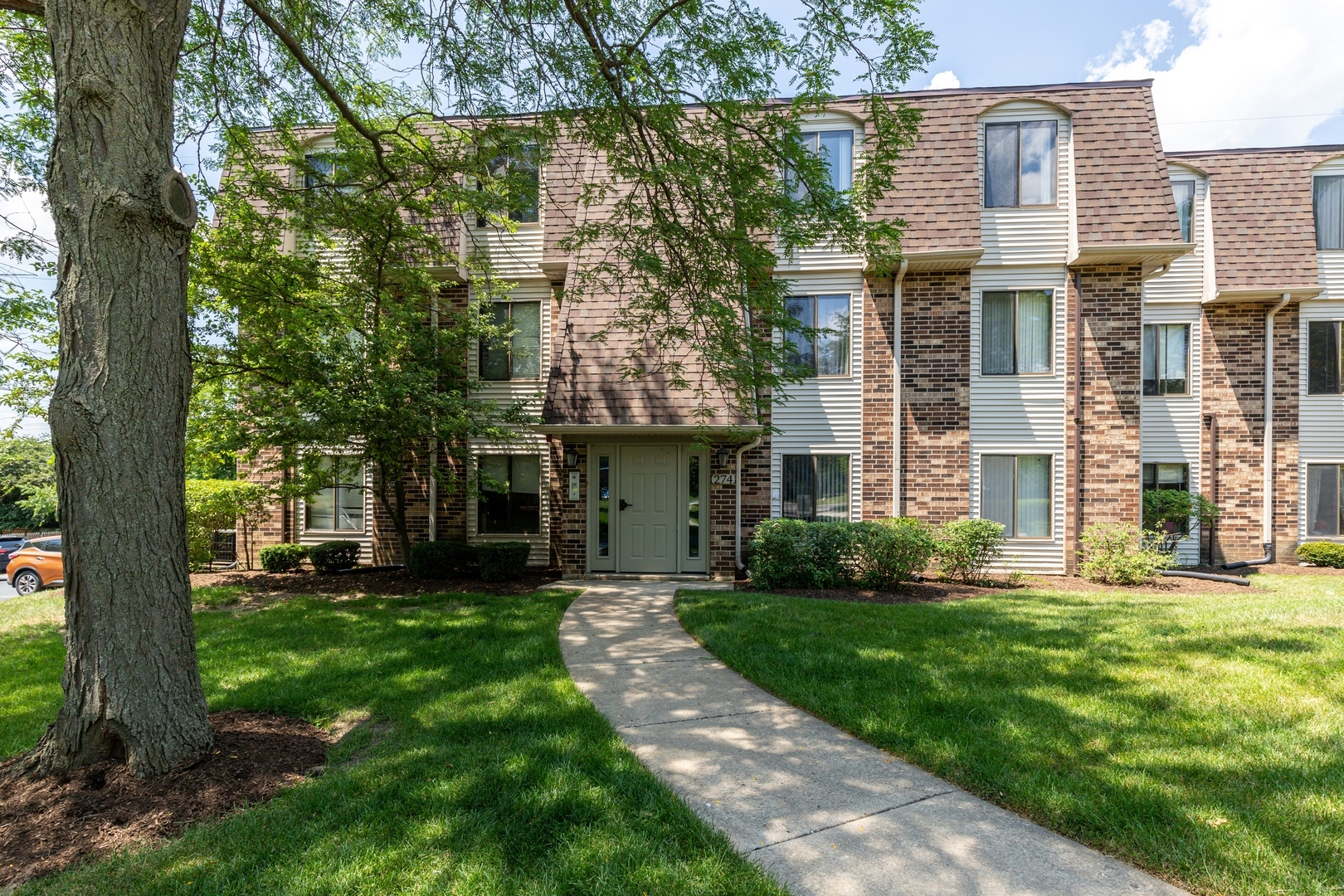 Property Photo:  274 West Court Of Shorewood 3A  IL 60061 