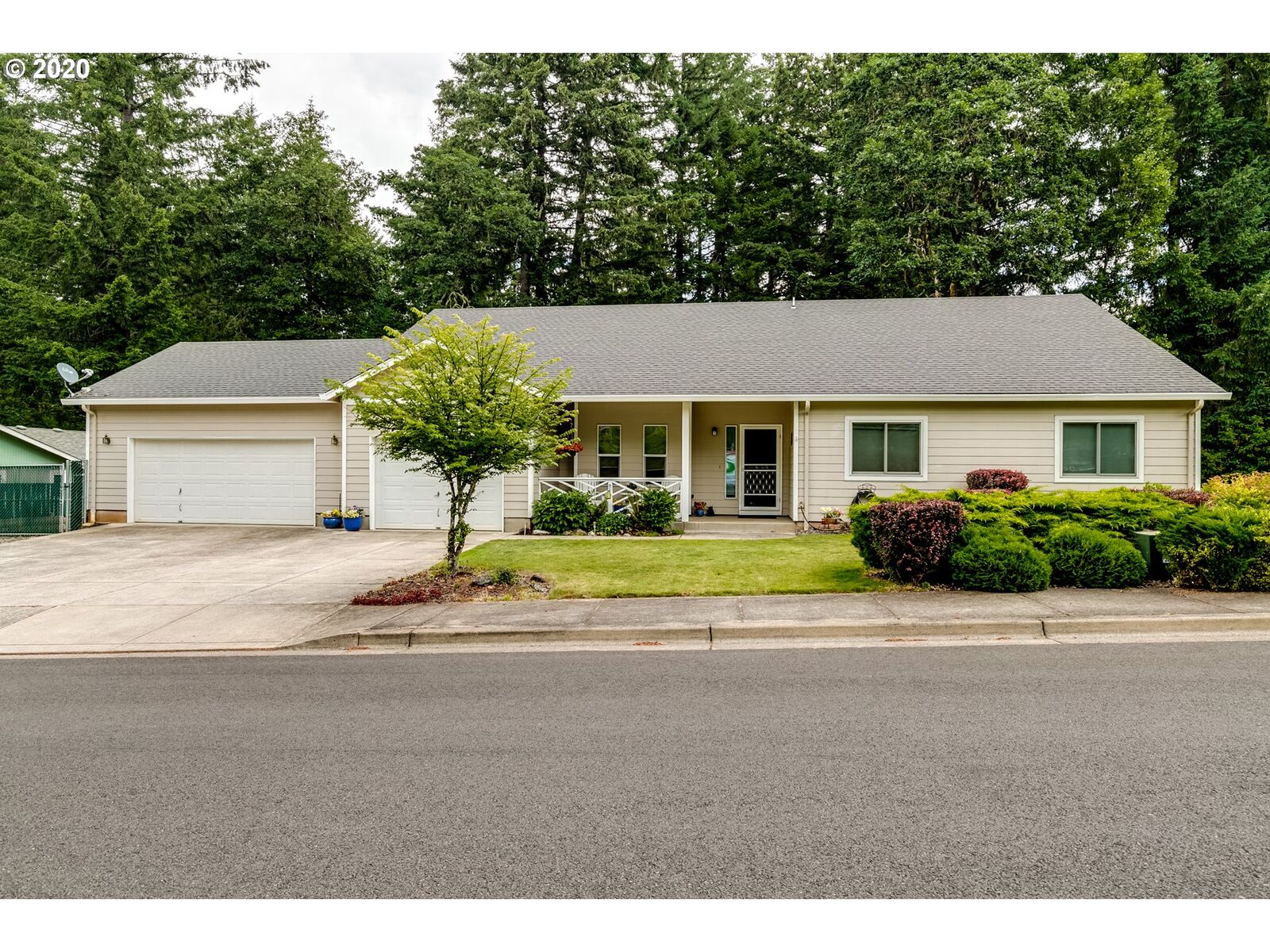 Property Photo: 87987 9th St OR 97487