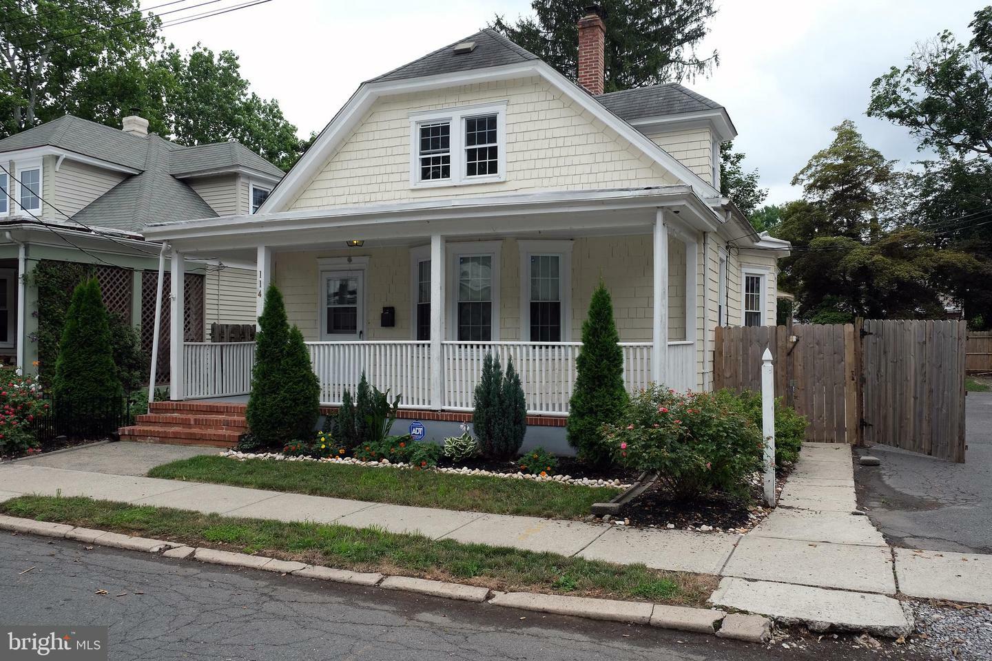 Property Photo:  114 Laclede Avenue  NJ 08618 