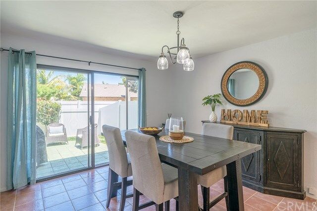 Property Photo:  916 Hyde Court  CA 92626 