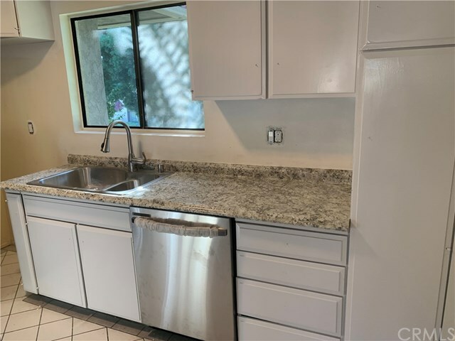 Property Photo:  555 S La Veta Park Circle 214  CA 92868 
