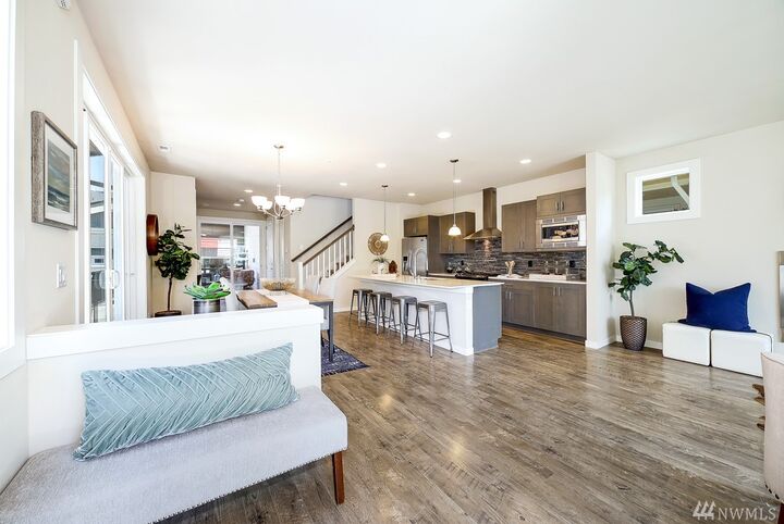 Property Photo: 970 SW 97th St WA 98106