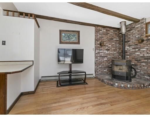 Property Photo:  77 Alden Street  MA 01902 