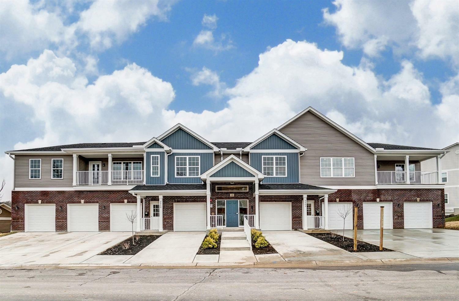 Property Photo: 3477 Chestnut Park Ln 101 OH 45002