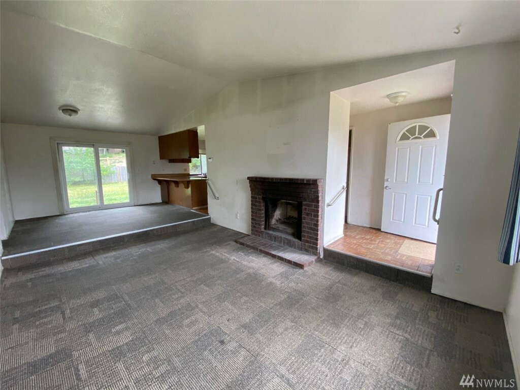 Property Photo: 3720 S 376th St WA 98001