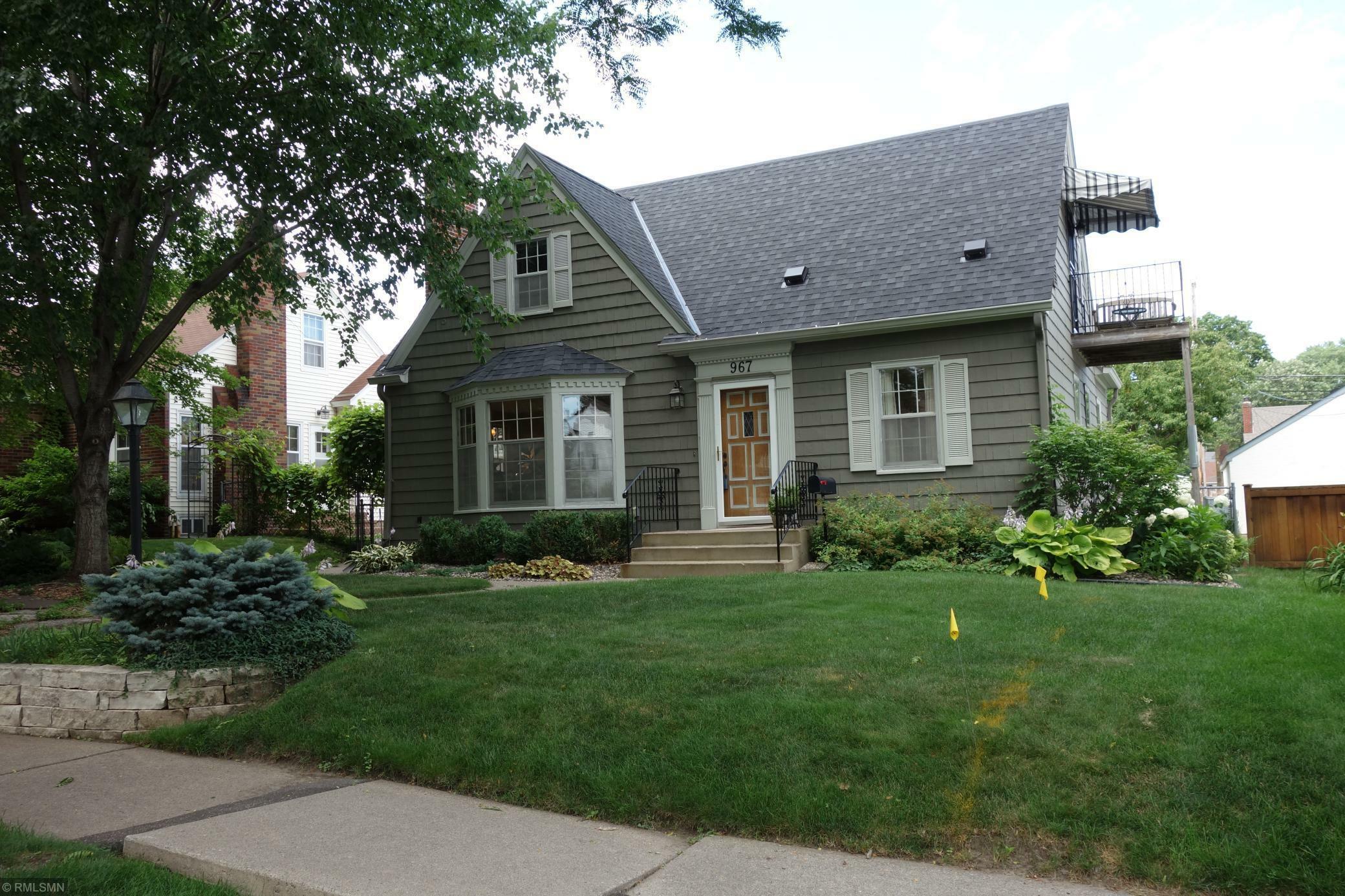 Property Photo: 967 Hoyt Avenue W MN 55117