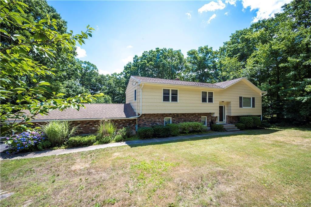 Property Photo: 38 Sugarbush Drive CT 06437