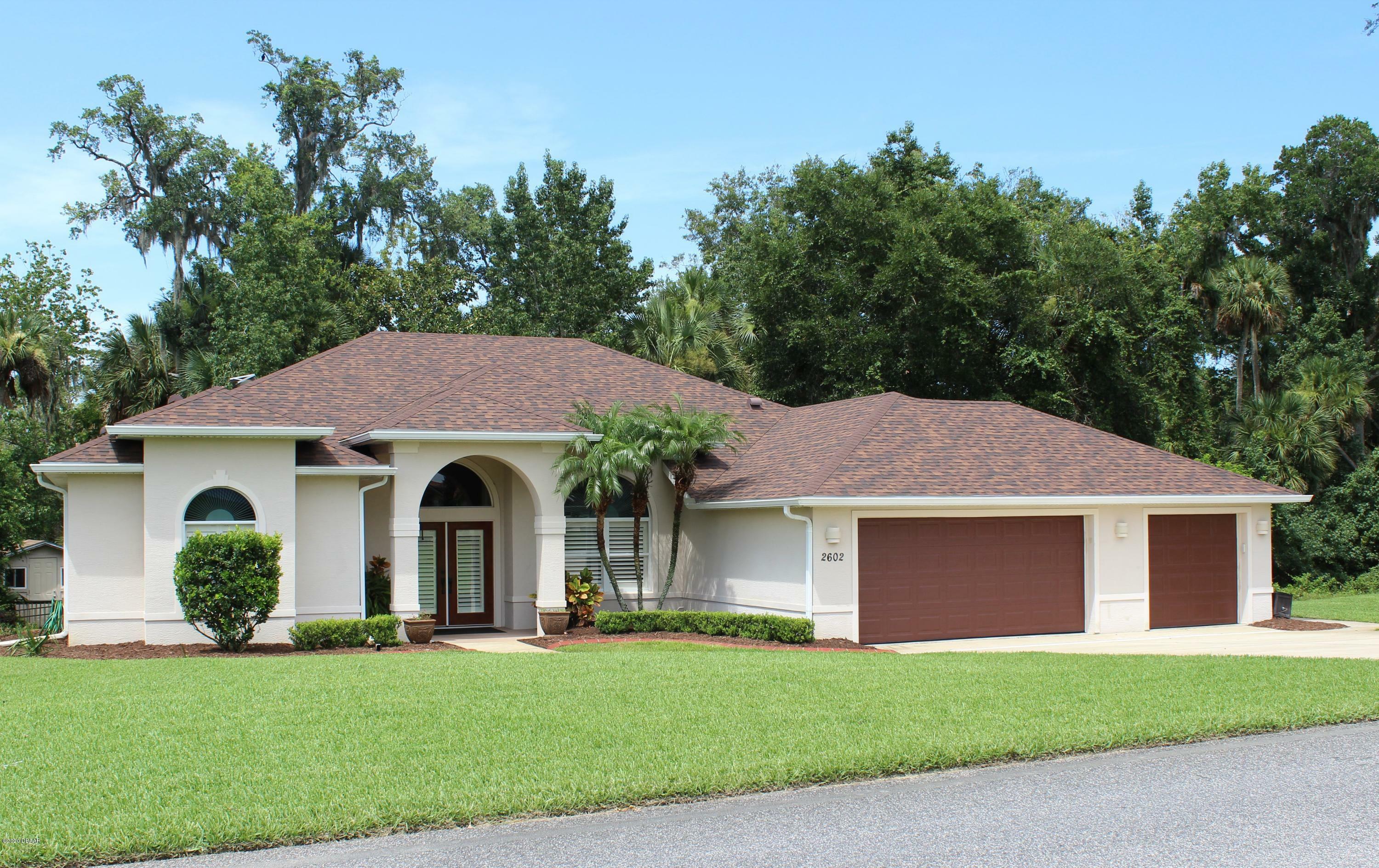 Property Photo:  2602 Spruce Creek Boulevard  FL 32128 