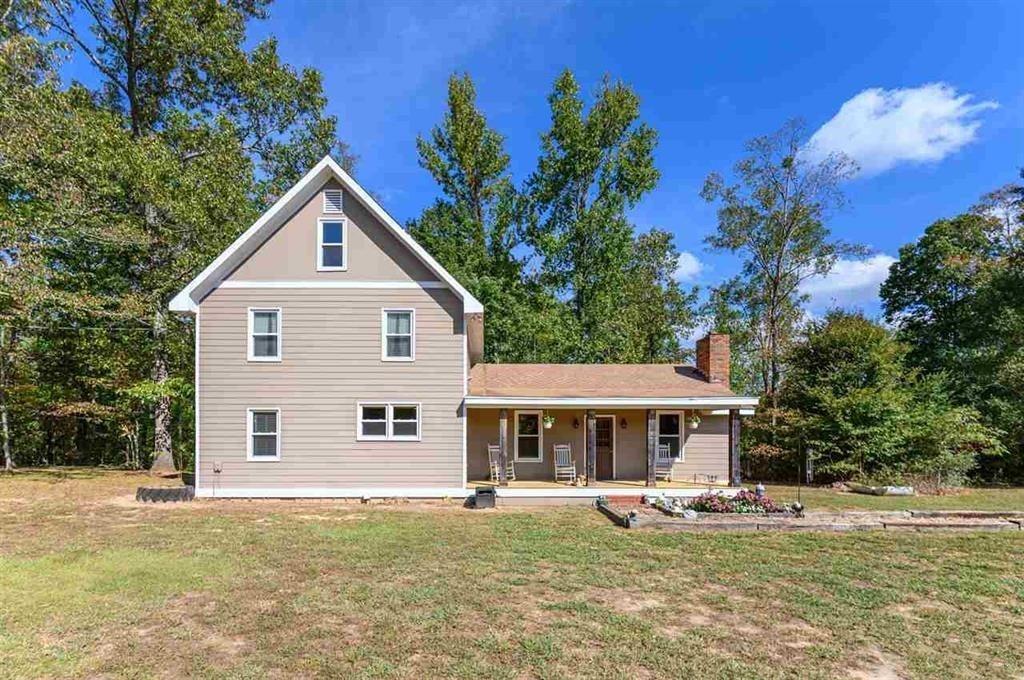 Property Photo: 606 County Road 28 AL 35960