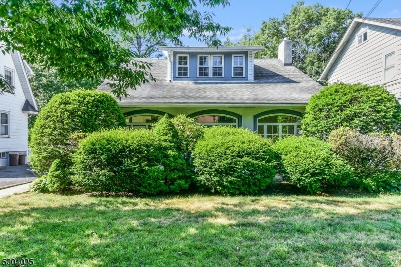Property Photo: 59 Ferndale Ave NJ 07452