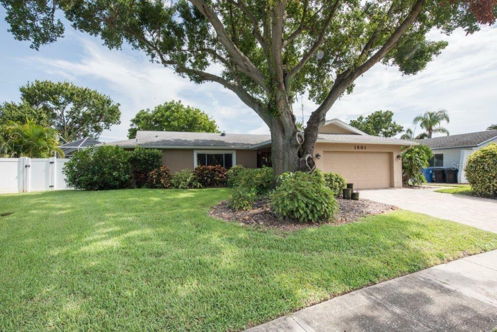 Property Photo:  1801 Ohio Avenue NE  FL 33703 