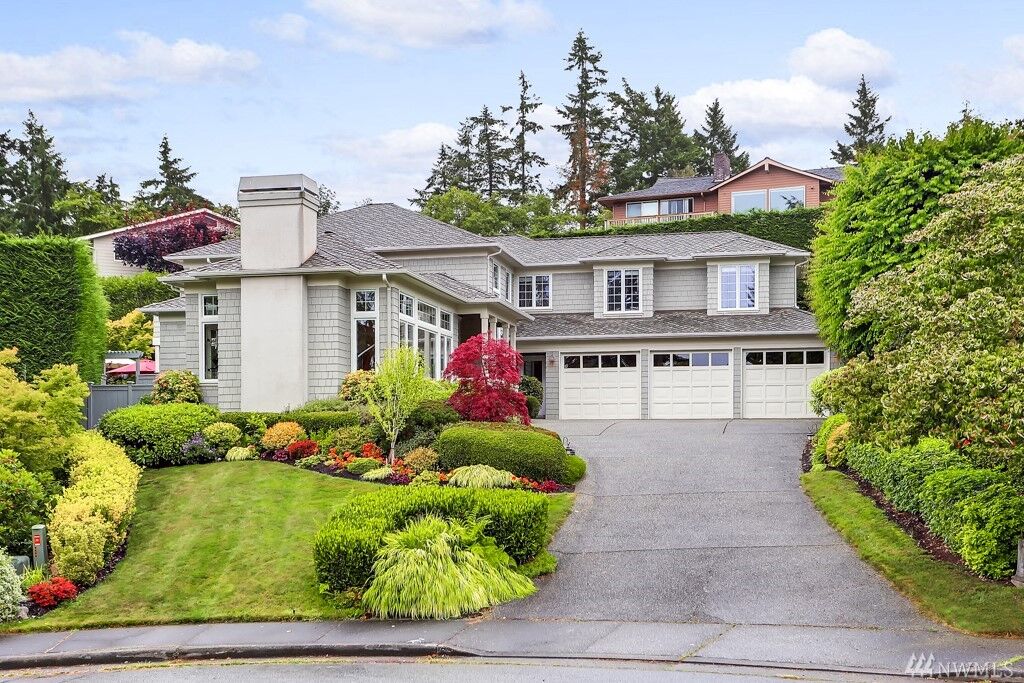 Property Photo: 18225 85th Place W WA 98026