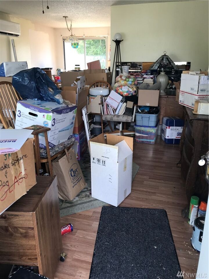 Property Photo: 27412 100th Avenue NW WA 98292