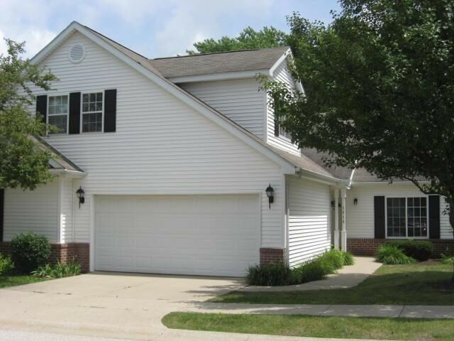 Property Photo: 1618 Geranium Circle IN 46383