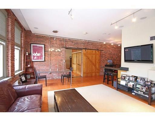 Property Photo: 26 Stillman St 2-3 MA 02113